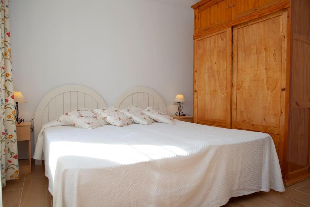 Apartment Lovely House A Few Steps To The With Sea View Velez Malaga